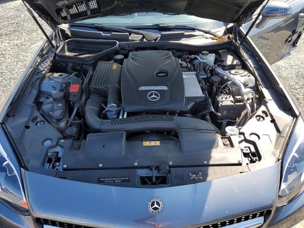 2018 MERCEDES-BENZ SLC SLC 300