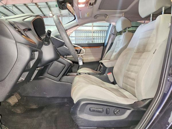 2017 HONDA CRV EX — DENT