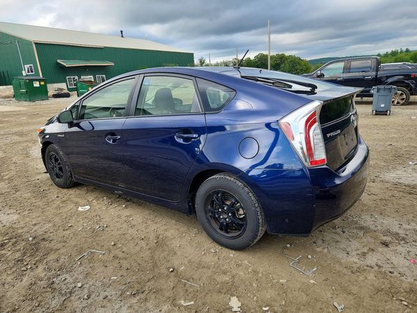 2015 TOYOTA PRIUS