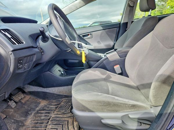 2015 TOYOTA PRIUS