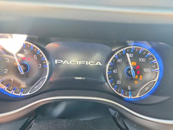 2021 CHRYSLER PACIFICA