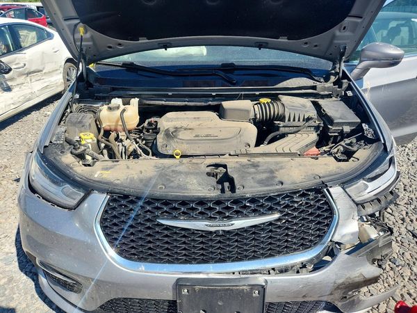 2021 CHRYSLER PACIFICA