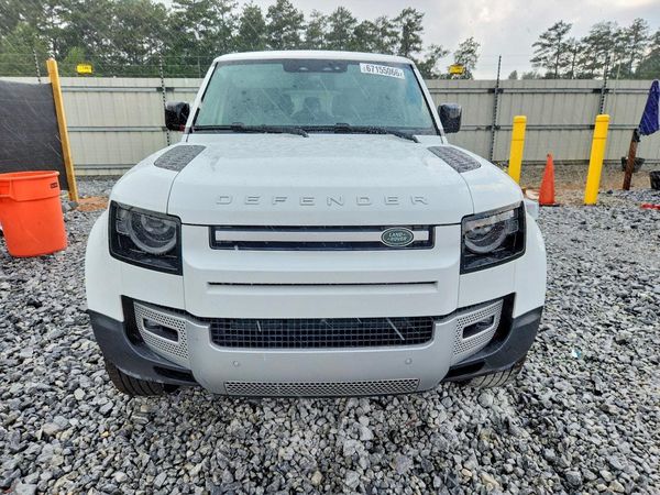 2025 LAND ROVER DEFENDER