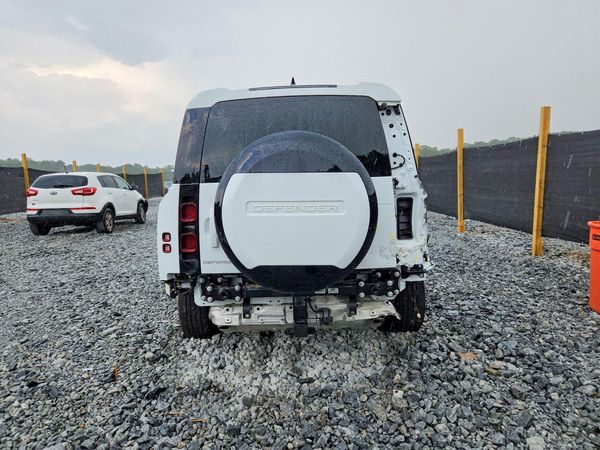 2025 LAND ROVER DEFENDER