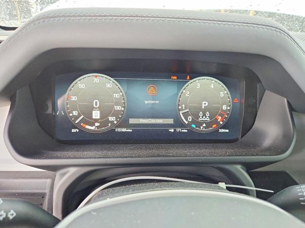 2025 LAND ROVER DEFENDER