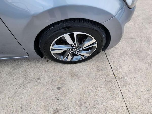 2015 HYUNDAI ELANTRA