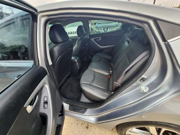 2015 HYUNDAI ELANTRA