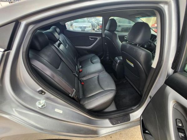2015 HYUNDAI ELANTRA