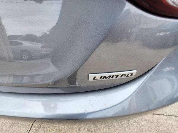 2015 HYUNDAI ELANTRA