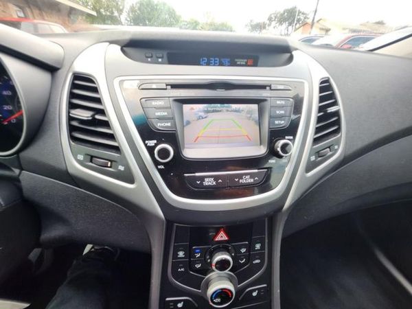 2015 HYUNDAI ELANTRA