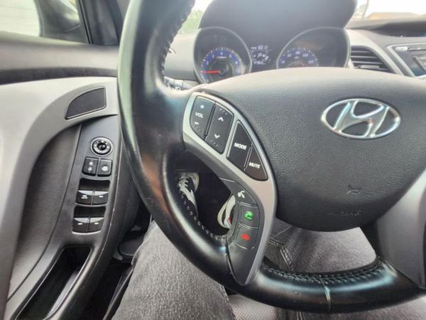2015 HYUNDAI ELANTRA