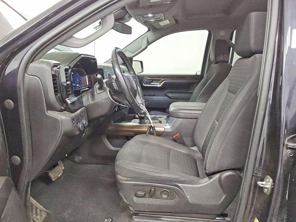 2023 CHEVROLET SILVERADO RST — DENT