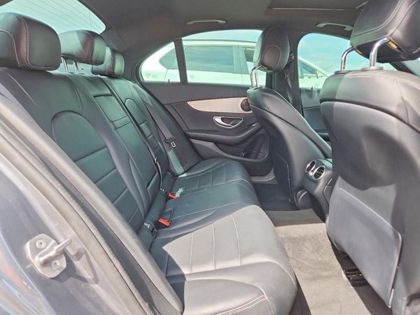 2018 MERCEDES-BENZ C C300