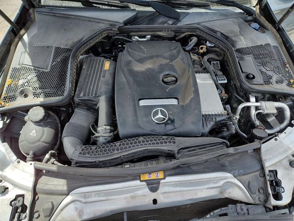 2018 MERCEDES-BENZ C C300