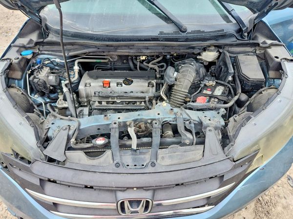 2013 HONDA CRV EX-L — Engine bay