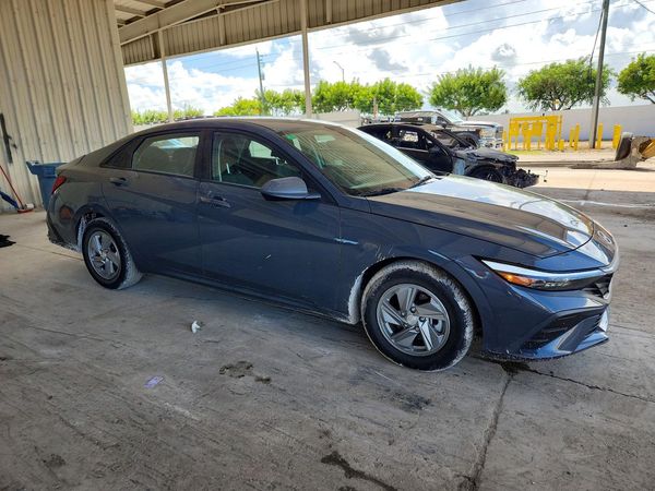 2024 HYUNDAI ELANTRA