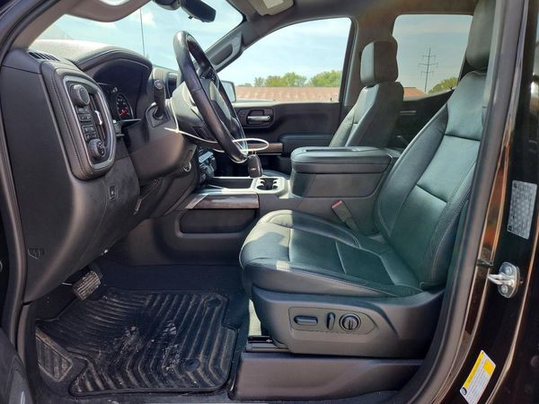 2019 CHEVROLET SILVERADO LTZ — DENT
