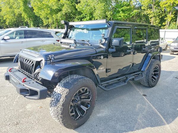 2013 JEEP WRANGLER Sahara