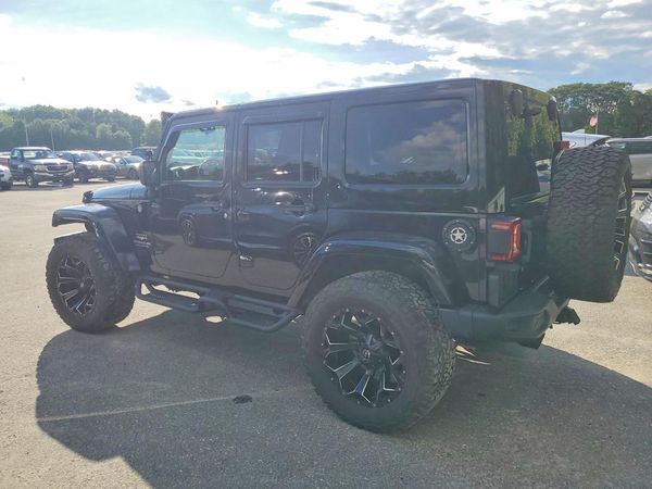 2013 JEEP WRANGLER Sahara