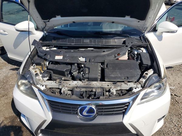 2015 LEXUS CT 200h