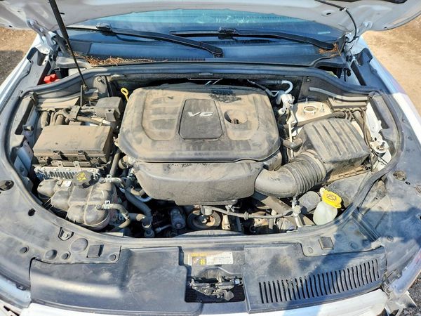 2017 DODGE DURANGO GT — Engine bay