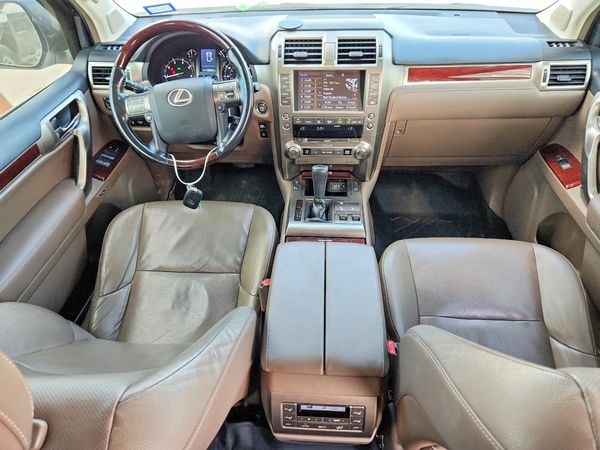2016 LEXUS GX