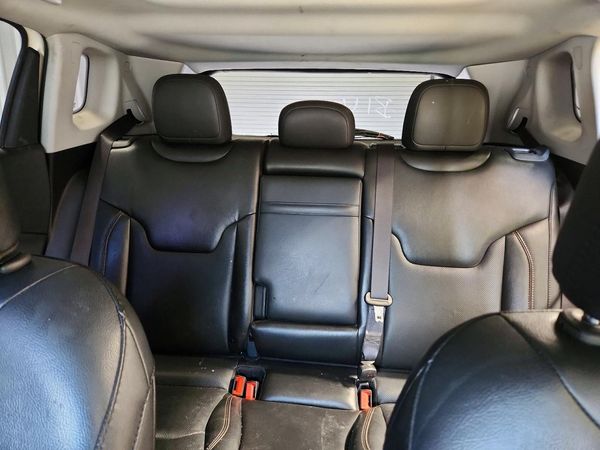 2020 JEEP COMPASS Limited — SUVN