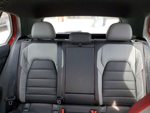 2024 VOLKSWAGEN GTI 380 SE — SUVN