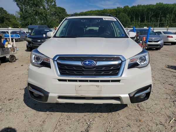2018 SUBARU FORESTER