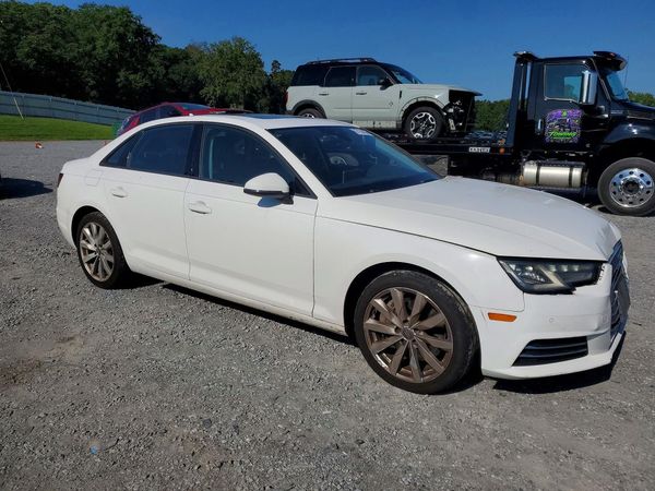 2017 AUDI A4 quattro Premium