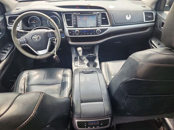 2017 TOYOTA HIGHLANDER XLE Hybrid