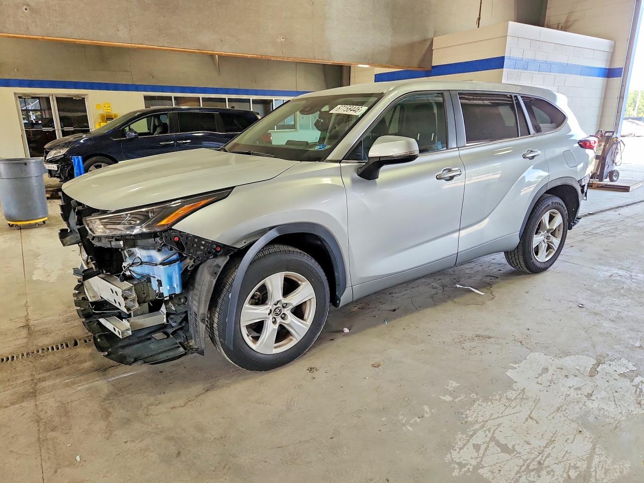 2023 TOYOTA HIGHLANDER