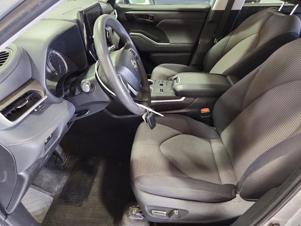 2023 TOYOTA HIGHLANDER