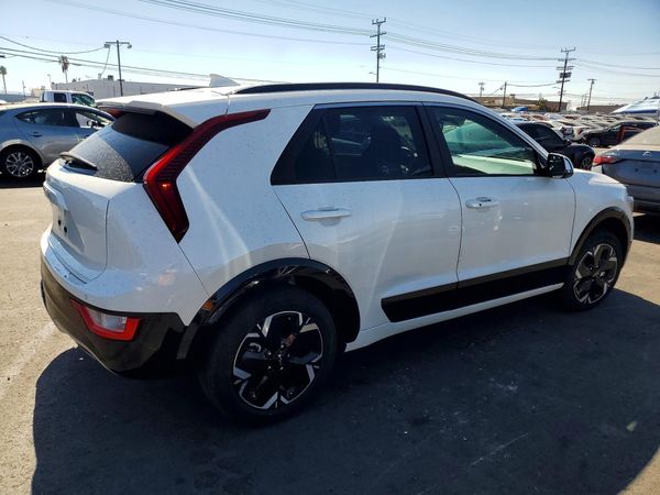 2024 KIA NIRO