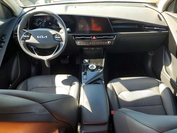 2024 KIA NIRO