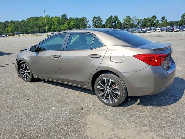 2017 TOYOTA COROLLA