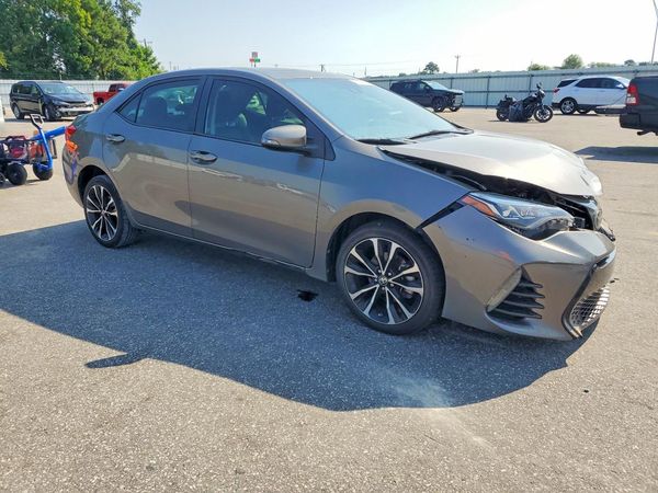 2017 TOYOTA COROLLA