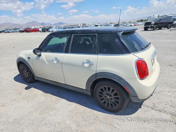 2015 MINI COOPER