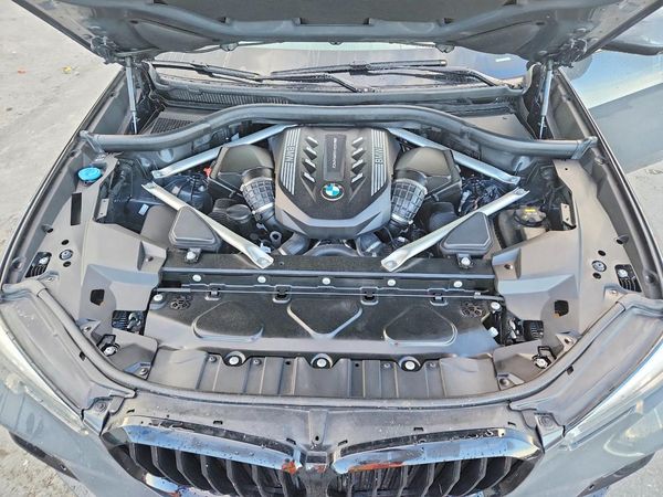 2023 BMW X5