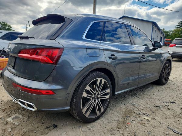 2020 AUDI SQ5