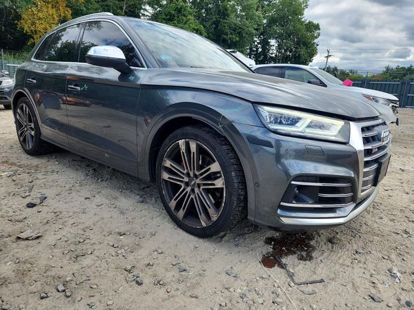 2020 AUDI SQ5