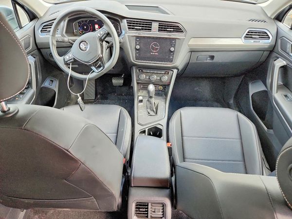 2021 VOLKSWAGEN TIGUAN