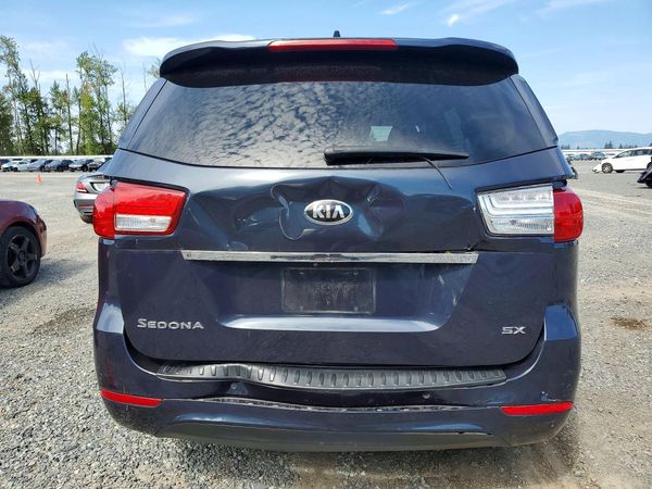 2015 KIA SEDONA