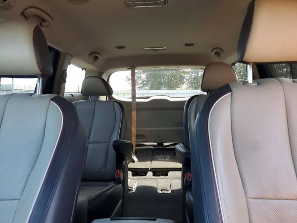 2015 KIA SEDONA