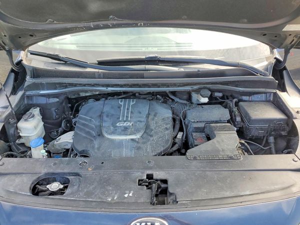 2015 KIA SEDONA