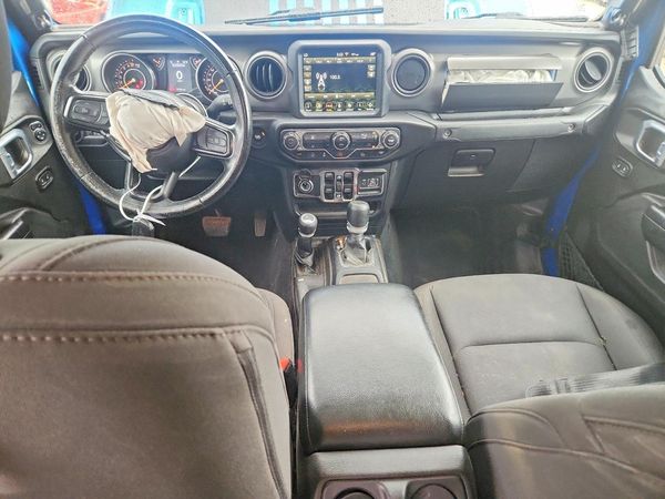 2022 JEEP GLADIATOR