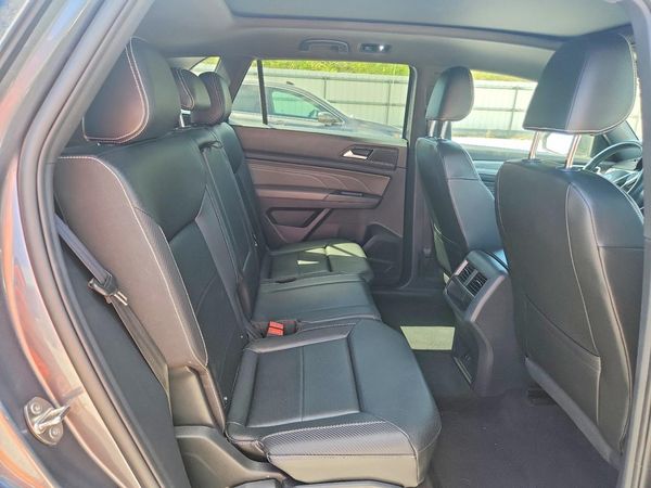 2021 VOLKSWAGEN ATLAS CROSS SPORT 4Motion SE