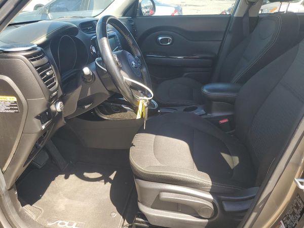 2016 KIA SOUL EV + Exclaim