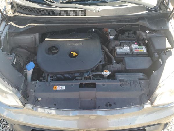 2016 KIA SOUL EV + Exclaim