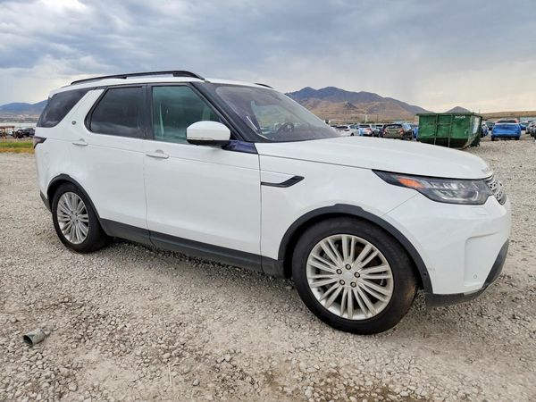 2018 LAND ROVER DISCOVERY HSE Luxury — Passenger 3/4